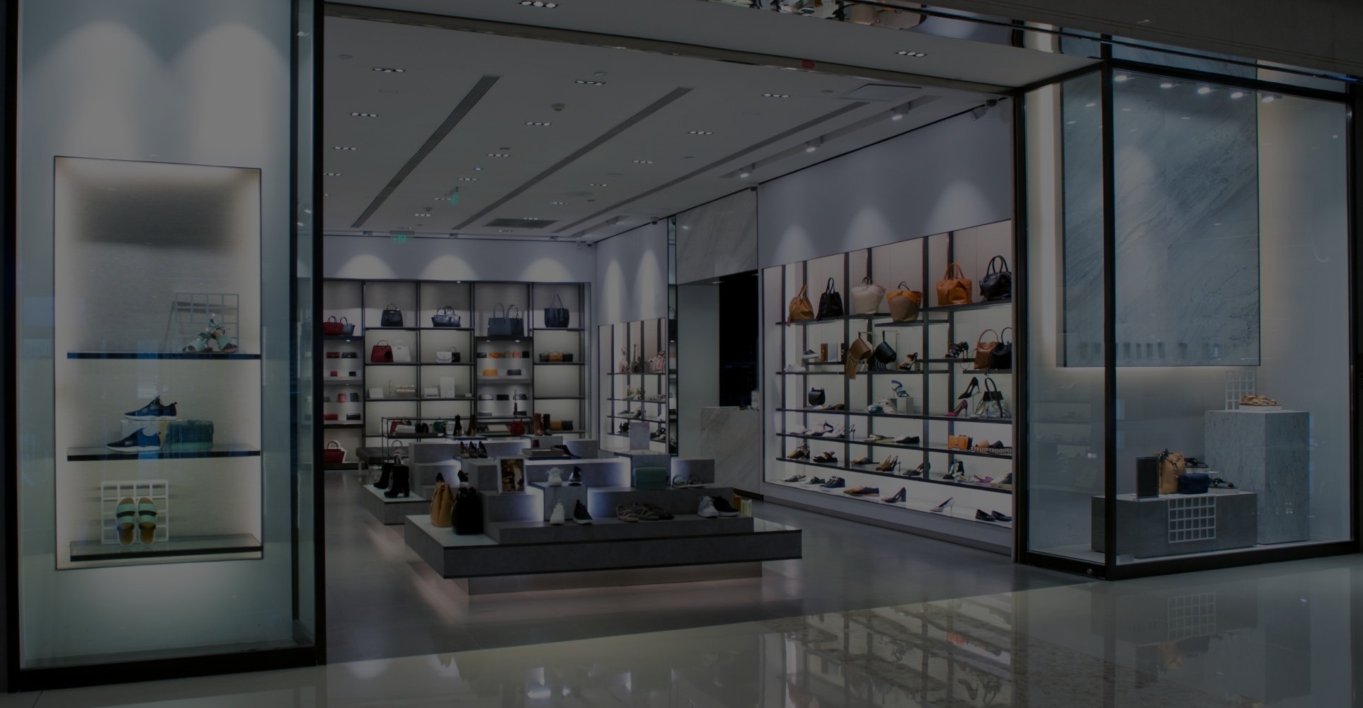 Slider, Glaziers in St Paul's, Fleet Street, EC4